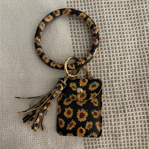 Simply Southern Accessories - Simply Southern Sunflower Keychain Bracelet with Cardholder